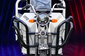 2款载重王电动三轮车来了，皮实耐用力气大，一次能拉1800斤图片