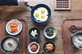 男子大赞韩国媳妇做的一日三餐，网友羡慕：把柴米油盐过成诗图片