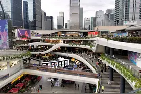 位于深圳中心区，最容易邂逅美女的综合体之一，夜景真的很炫图片