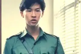 张家辉和关咏荷的爱情：有一种深情，从不般配到守候一生图片