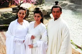 天山童姥为何非要让虚竹破戒？有难言之隐，更有女人的心机在里面图片