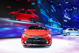 2分钟新车快评：在广州首发的卡罗拉和美版有何区别？