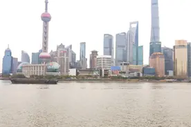 在“魔都”南京路，漫步到外滩，有曾亚洲最高地标建筑图片