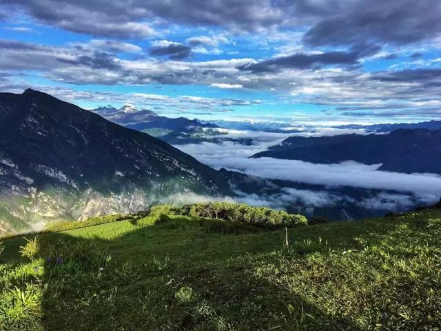 跟着郑州户外驴友团，徒步中国十大非著名山峰