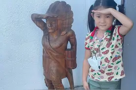 陈冠希晒女儿学雕塑摆pose，扎着羊角辫像小学生，周杰伦点赞图片