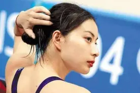 跳水男运动员"太难了"：短小短裤引关注，体毛旺盛是烦恼图片