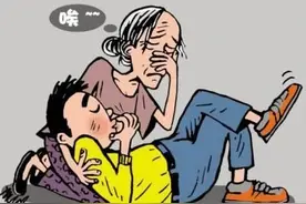 男子将病逝母亲藏冰柜7个月，只为骗取养老金：啃老族有多可怕？图片