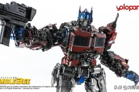 16000元的擎天柱可动模型！看看就好，咱买不起图片