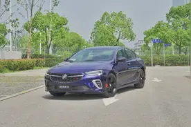 运动中级车的复兴大业里，君威GS才是最孤独的守护者图片