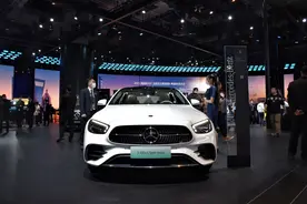 静态体验奔驰E级混动版，值得买吗？图片