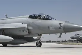 14年卖出145架，枭龙战机符合马来西亚要求，为何败给韩国印度？图片