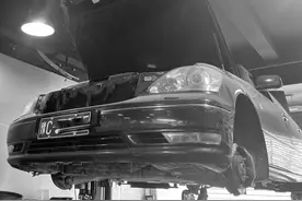 老车翻新：翻新05年"残破"的雷克萨斯LS430，百万老车，满血复活图片