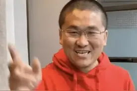网红姜涛：凭着傻笑，红得莫名其妙、不可思议！图片