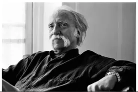 痴迷麻将的老外设计了一款麻将沙发 从法国带到了武汉图片