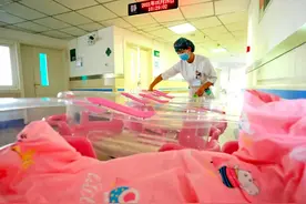 三胎放开，配套措施来了，你觉得靠谱吗？有三大效应、三个不现实图片