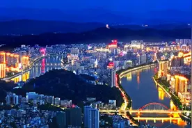 三江六岸水上夜游项目即将开启~坐游船、赏夜景领略魅力韶关图片