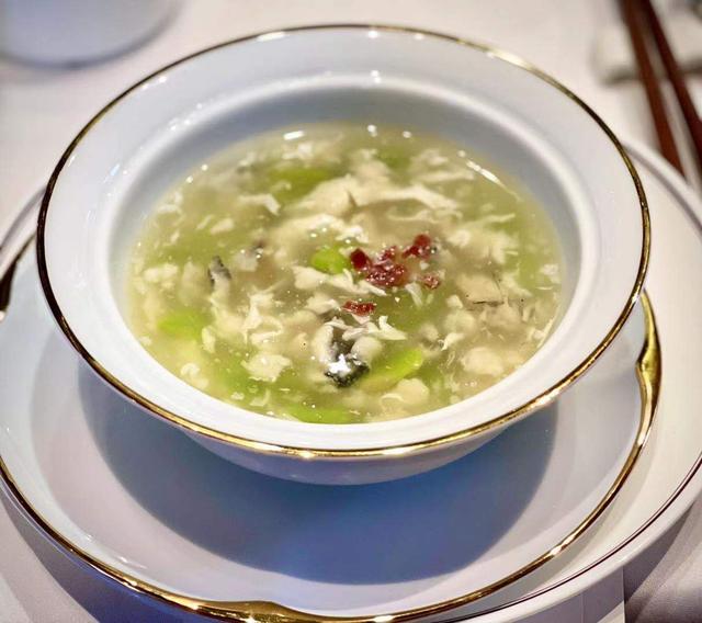 怎么蒸花胶红烧肉 2026年怎么蒸花胶红烧肉窍门