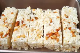 把大米倒进油锅里个个爆开花，简单4步，轻松做成福建的米花糖图片