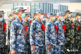 今早日照西站！热血男儿穿上军装，离别家乡图片