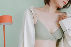 女性胸部解放的宇宙尽头，不止有舒适图片