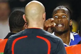 细思恐极|巴萨欧冠近代史上两次“奇迹”，都与裁判有关图片