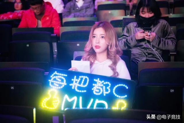 电竞人物 | 和糖小幽的六个小时