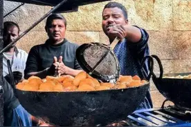 印度的街头路边摊有多吓人，他们敢卖，你敢吃吗？图片