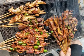 吃烧烤时，聪明人专挑这4种肉，不能造假放心点，老板：这是行家图片
