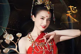 黄圣依扮敦煌飞天造型，颇有异域风情，不输哈妮克孜图片