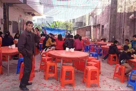 农村孩子考了209分，爸爸请全村吃升学宴席：仪式感很有必要图片