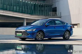 比亚迪秦PLUS DM-i超混，推荐55尊贵型，原因在图文中图片