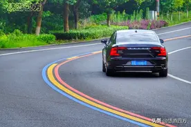 无锡最长“彩虹公路”惊艳登场！算不算抄袭常州溧阳一号公路？图片