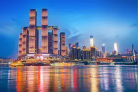 重庆落后于成都2000多年，为何在近代重庆能快速超过成都？图片
