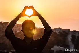 男人爱不爱你，看微信就能找到答案图片