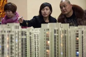 交了首付款，贷款审批却下不来，首付款还能全额退吗？图片