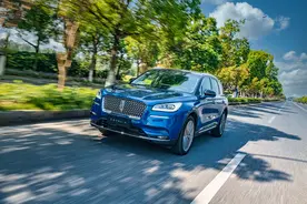 豪华紧凑型SUV的搅局者，试驾2022款林肯冒险家图片