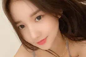 小说：我和美女同事的约会图片