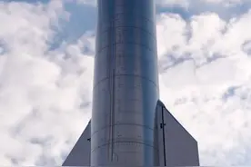 那些把马斯克吹捧成“神”的“马吹”目的是什么？图片