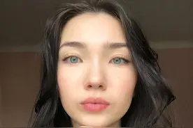 世界各民族的美：哈萨克女人图片