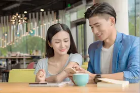 面对索要红包的女生怎么应对？这4种回复方法，轻松化解尴尬图片