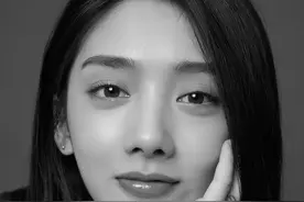 黑玫瑰，冷艳又迷人图片