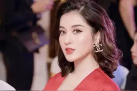 富豪为她当街打架，明星做梦都想娶她回家，女神阮宣眉的跌宕人生图片