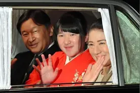 爱子居然是边伯贤迷妹？瘦下来还这么好看？相貌是德仁天皇2.0图片