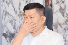 65岁老戏骨欠2.4亿几度欲轻生！仍拒绝直播捞金，惹妻子跪地大哭图片