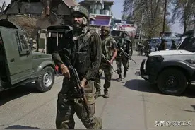 凌晨边境激烈交火，数百印军围攻5名巴铁突击队：巴铁宁死不投降图片