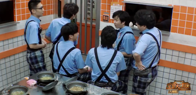 都是密室悬疑综艺，一部7.6一部9.1，锅不该全由玩家来背