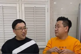 于正豪宅曝光，装修奢华不输酒店，与网红2人吃10道菜好夸张图片