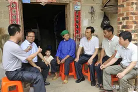 村干部薪酬出炉！专家建议继续给村干部涨工资，合理吗？图片