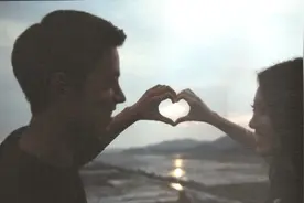 爱情的模样就是他们吧图片