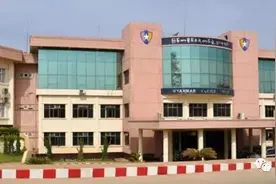 缅甸50岁通缉犯东躲西藏，被抓时身上物品吓坏警察图片